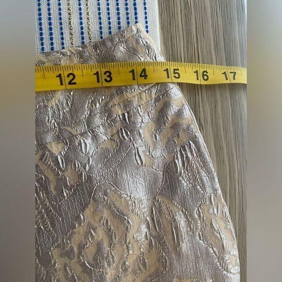 Barneys New York Skirt Sz 36 Brocade Floral  Silver Metallic Lined Made In Italy - Picture 12 of 16